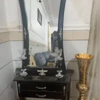 اینه و کنسول قدی