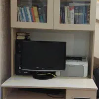 کتابخانه و میز کامپیوتر کارکرده تمیز|میز تحریر و کامپیوتر|تهران, حبیب الله|دیوار