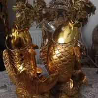 ماهی طلایی نگین کاری شده