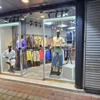 فروشی تنها مغازه ی بر اصلی معلم سرقفلی ومالکیت