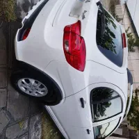 کوئیک اس مدل ۴۰۲ پارس خودروئی