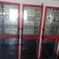 یخچال و تعدادی قفسه به فروش می‌رسد