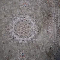 یک عدد فرش ۱۲متری وپرده