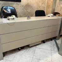 فروش کلی یا تک میزهای اداری کشو دار و صندلی چرخدار|دفتر کار|تهران, پونک|دیوار