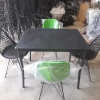 صندلی پایه چوبی سبز|کافیشاپ و رستوران|یزد, |دیوار