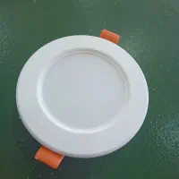 هالوژن ۷ وات