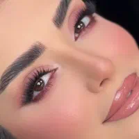 مدل میکاپ