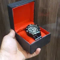 ساعت اینویکتا