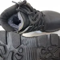 بوت کودکانه|کفش و لباس بچه|قدس, شهر‌قدس|دیوار