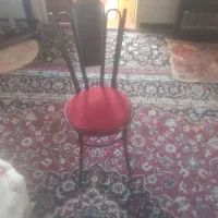 6عددصندلی فرفورژه، یکعدد میزتلفن