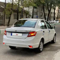 ساینا ۱۴۰۰ بی رنگ بی ضربه|خودرو سواری و وانت|رشت, استقامت ۱|دیوار