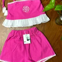 مقداری لباس بچه گانه همه مارک خارجی