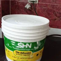 چسب کاشی و قرنیز