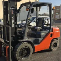 لیفتراک ۳ تن تویوتا