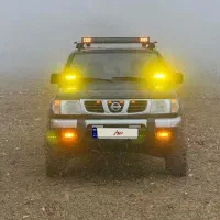 نیسان پیکاپ دو‌کابین مدل 82