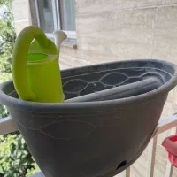 گلدان خورجینی و نرده ای