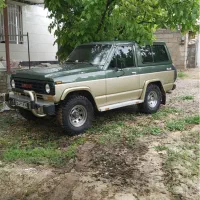 پاترول دو درب بسیار تمیز وسالم مدل۸۰