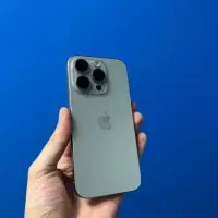 آیفون ۱۵ پرو آبی