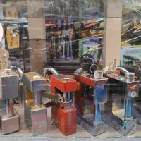 بورس انواع قفل کتابی،آویز،حیاطی،فرمان ابزار فدائی|ابزارآلات|مشهد, هفده شهریور|دیوار