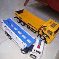 چند عدد ماشین اسباب بازی|اسباب‌‌بازی|کرج, مصباح|دیوار