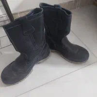 چکمه مردانه
