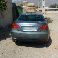 یک دستگاه ام جی ۵۵۰