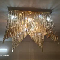 لوستر سقفی ۸۰ در ۸۰ ریموت دار در حد نو|لوستر و چراغ آویز|پردیس, فاز ۱۱|دیوار