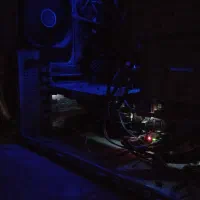 کیس گیمینگ گرین|رایانه رومیزی|شهرکرد, |دیوار