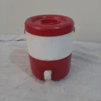 ۳عدد کلمن آب|ظروف نگهدارنده، پلاستیکی، یک‌بارمصرف|کرج, حصارک پایین|دیوار