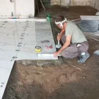 کاشی کاری به صورت حرفه ای