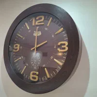 ساعت دیواری دو موتوره