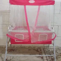 گهواره صحیح سالم با کارتن
