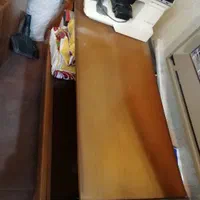 فروش مبل چهارنفره دسته چوبی ( چوب گردو) با میز وسط|مبلمان خانگی و میز عسلی|شیراز, بعثت|دیوار