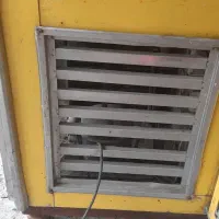 یخچال بستنی و شیرینی