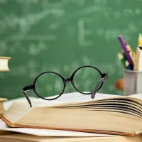 معلم خصوصی حضوری و غیر حضوری رتبه برتر