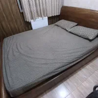 تخت دو نفره نو با تشک رویال و کفی فلزی