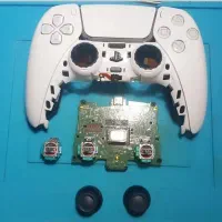 تعمیر فوق تخصصی دسته XBOX ، PS5 ، PS4 با گارانتی