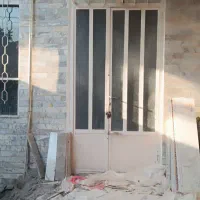 درب پنجره قوطی قدیمی سنگین وزن با شیشه  حفاظ و رنگ|مصالح و تجهیزات ساختمان|علی‌آباد کتول, |دیوار