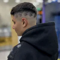 آرایشگاه مردانه(اصلاح و پیرایش کودک و بزرگسال)