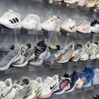 مرجع کتونی|کیف، کفش، کمربند|اسفراین, |دیوار