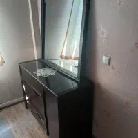 دراور ۳ کشو چوب خالص به همراه آینه