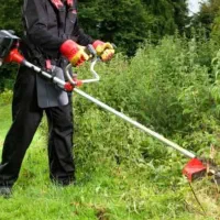 علف زنی ،خدمات باغبانی،ساختمانی و هرص علف های هرز