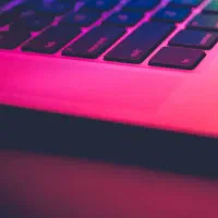 جویای کار در کافی نت