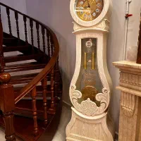 ساعت ایستاده