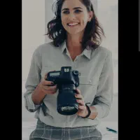 استخدام دستیار عکاس خانم