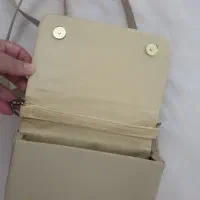 کیف کوچیک|کیف، کفش، کمربند|تربت‌حیدریه, پائین ولایت|دیوار