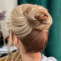 تخفیف اموزش شنیون و زلف با مدرک فنی حرفه ای|خدمات آموزشی|شیراز, میانرود|دیوار