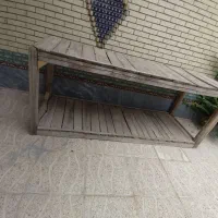 میز چوبی