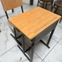 میز و تک صندلی ابتدایی