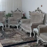 مبلمان به همراه عسلی